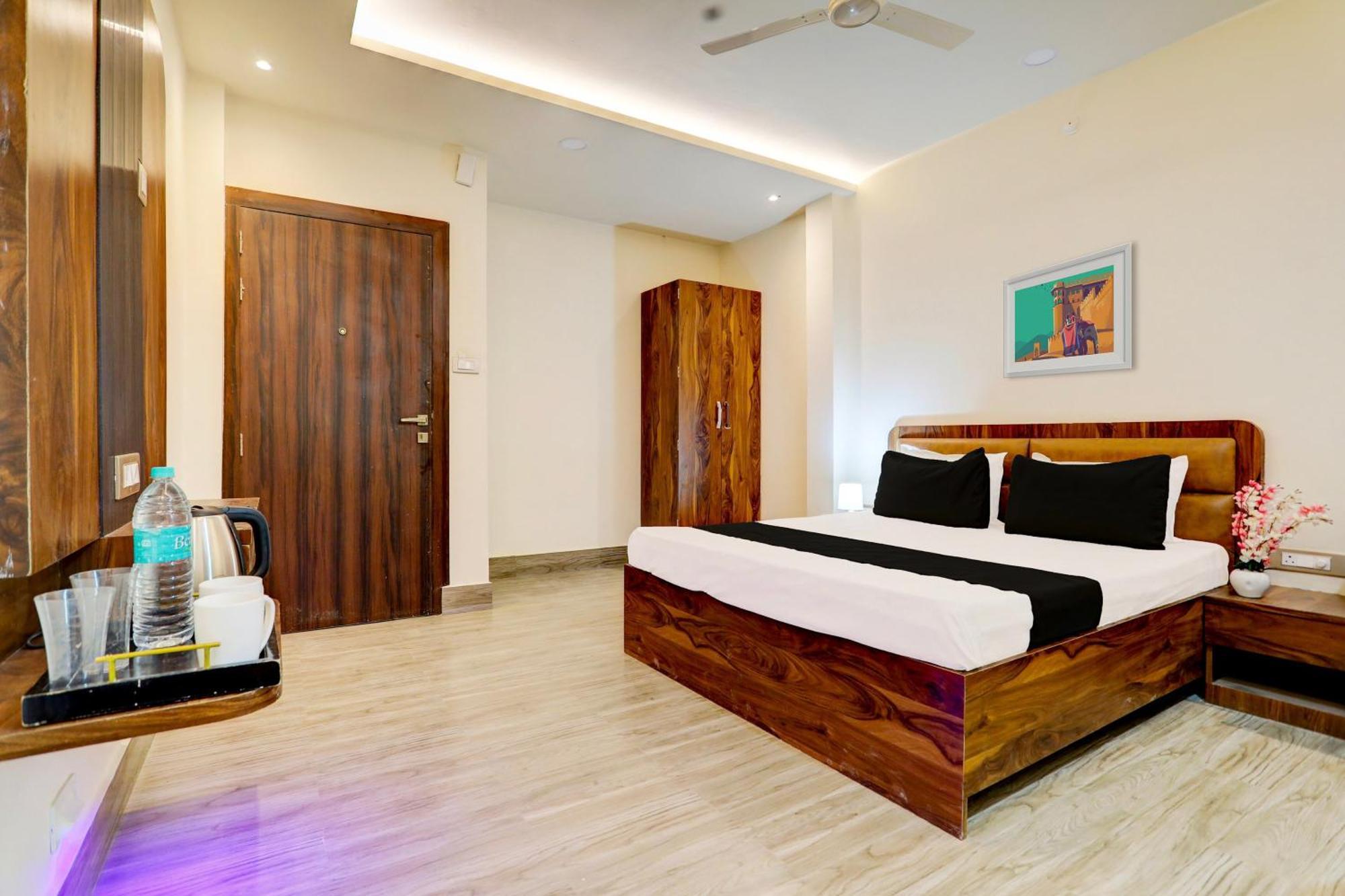 Hotel O Krishna Greens Kanpur Exterior foto