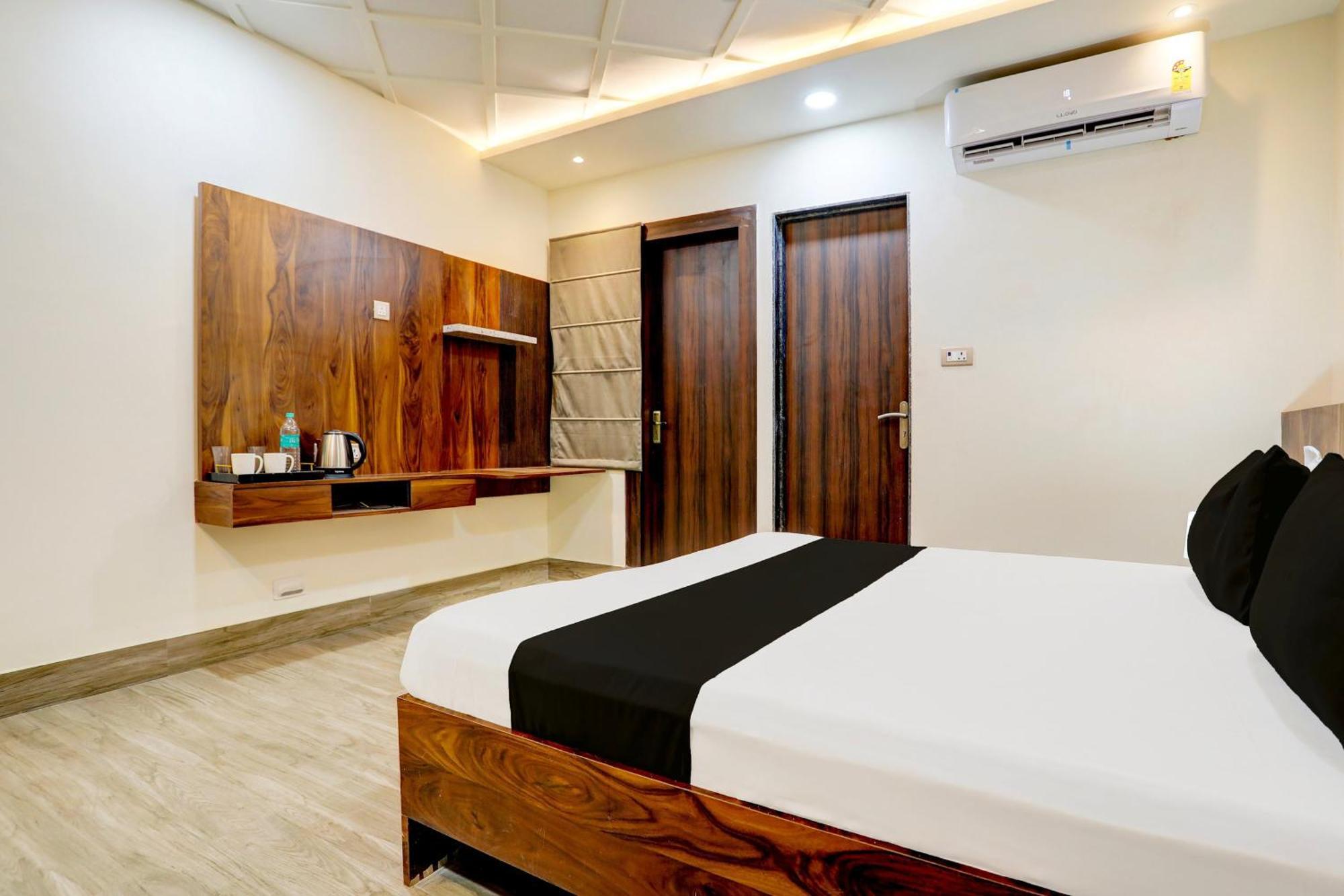 Hotel O Krishna Greens Kanpur Exterior foto